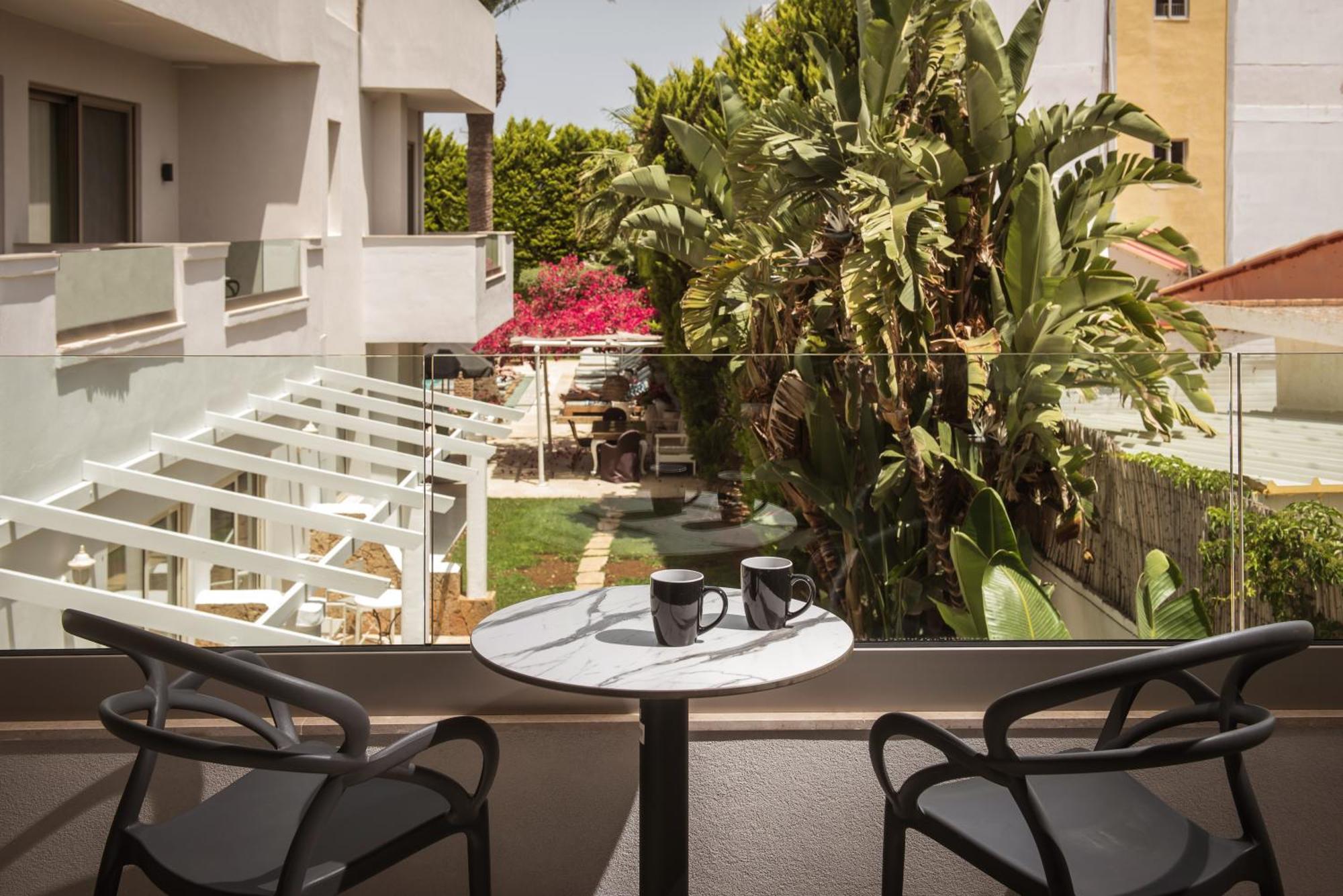 Drossia Palms Hotel And Nisos Beach Suites Malia Exterior foto